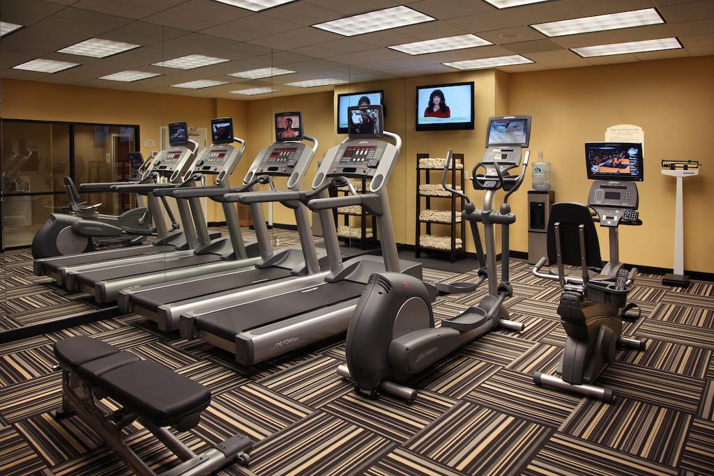 Courtyard By Marriott Stuart
