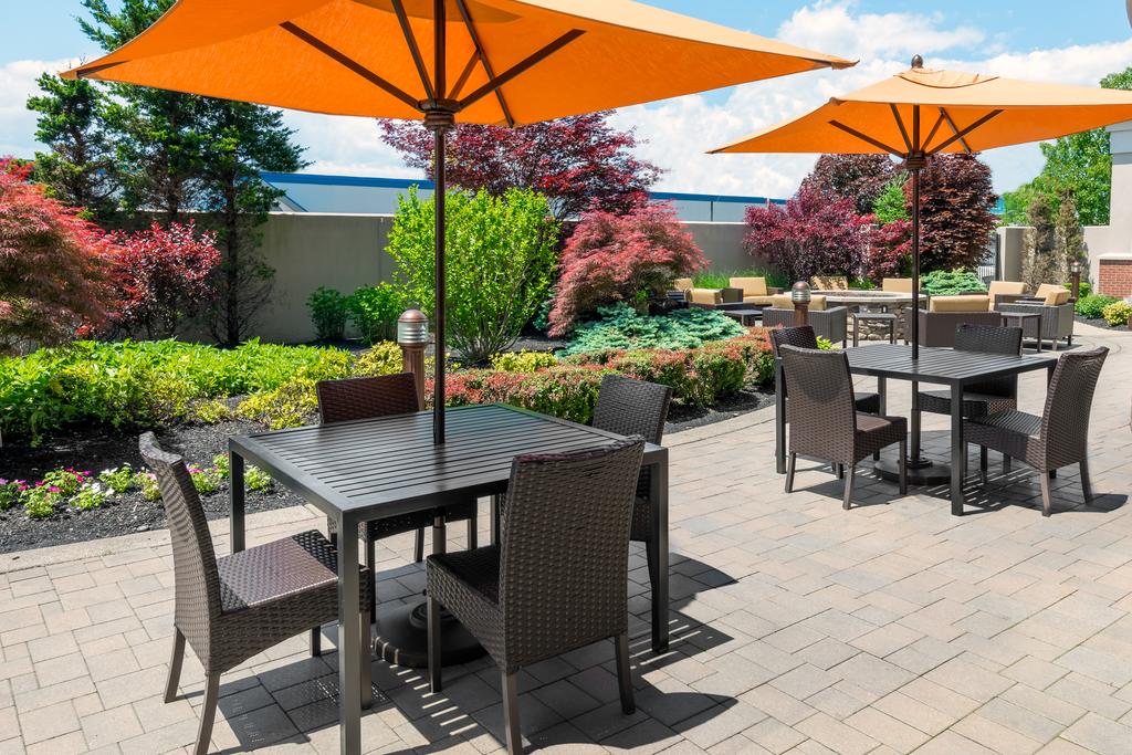 Courtyard Buffalo Airport