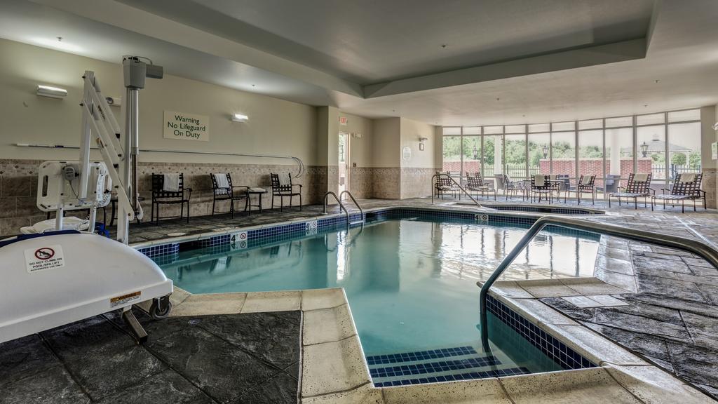 Courtyard by Marriott Hadley Amherst
