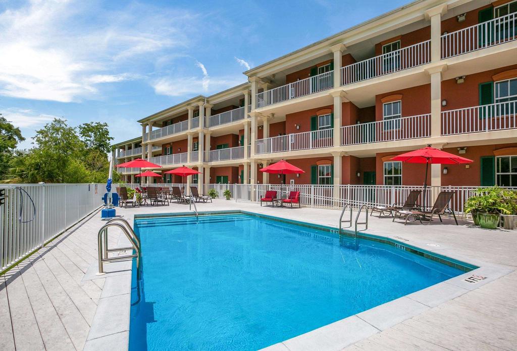 Water Street Hotel & Marina, Ascend Hotel Collection