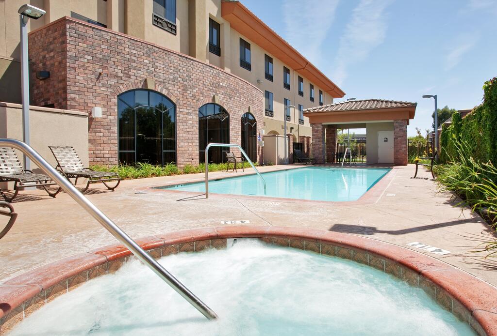 Holiday Inn Express Hotel & Suites Atascadero