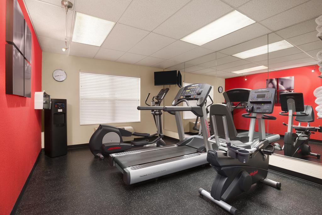 Country Inn & Suites by Radisson, Beckley, WV