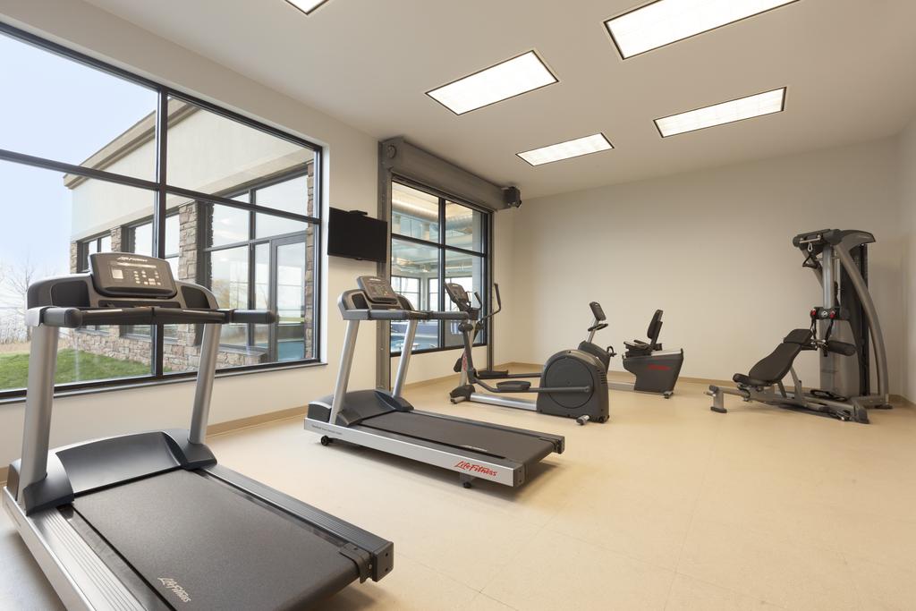 Country Inn & Suites by Radisson, Bemidji, MN