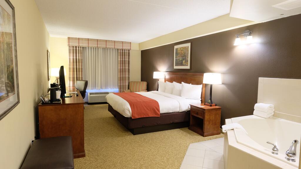 Country Inn & Suites by Radisson, State College (Penn State Area), PA