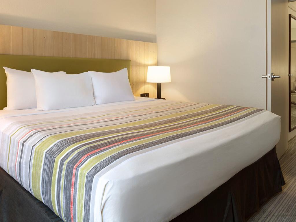 Country Inn & Suites by Radisson, Wilmington, NC