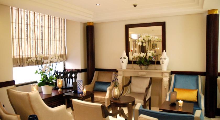 Waldorf Madeleine Hotel