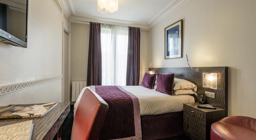 Waldorf Madeleine Hotel
