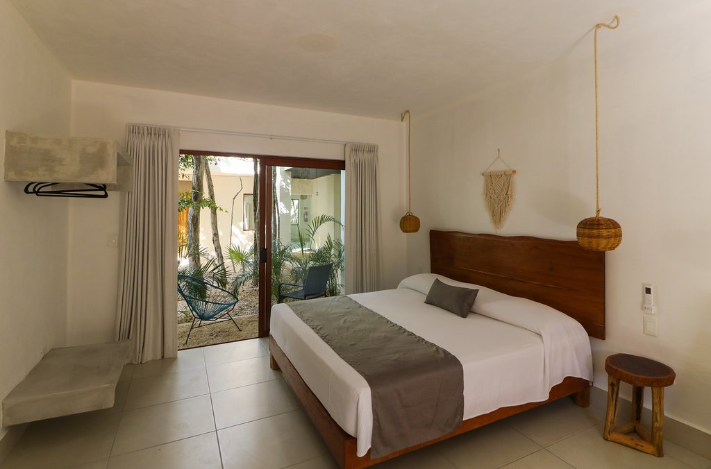 Niik Tulum