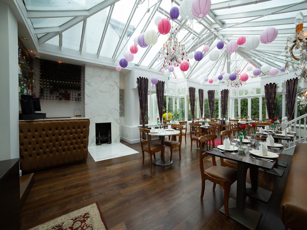 Fines Bayliwick Hotel