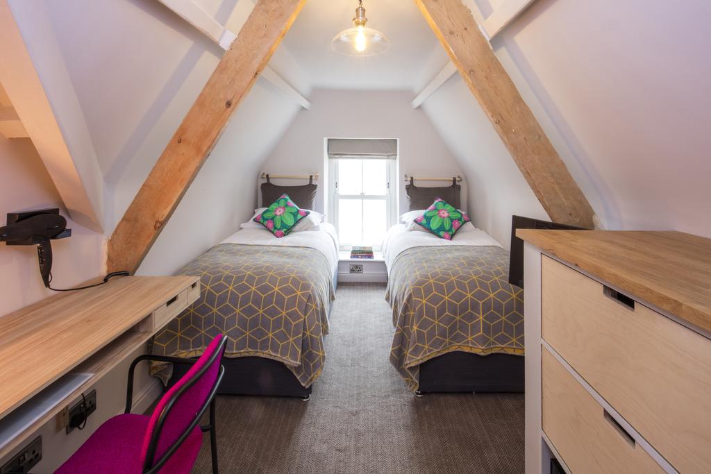 Broadmead Hotel