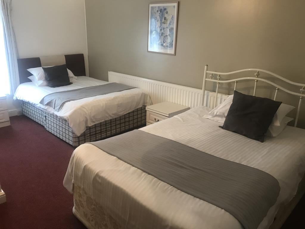 Clifton House Hotel