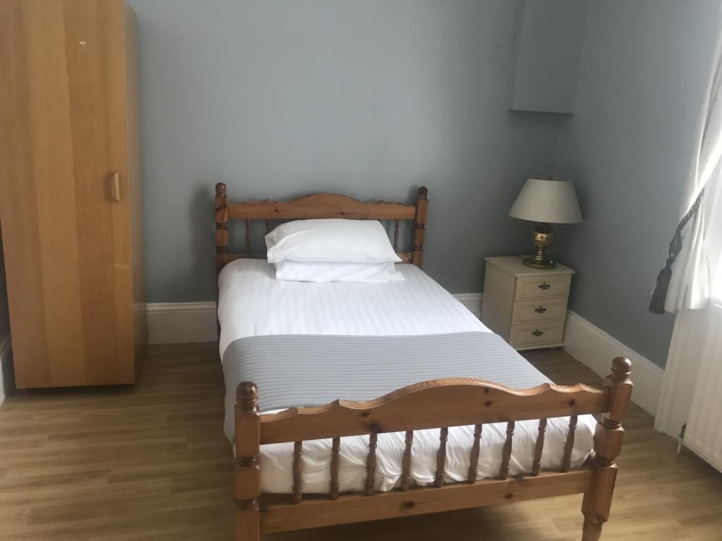 Clifton House Hotel