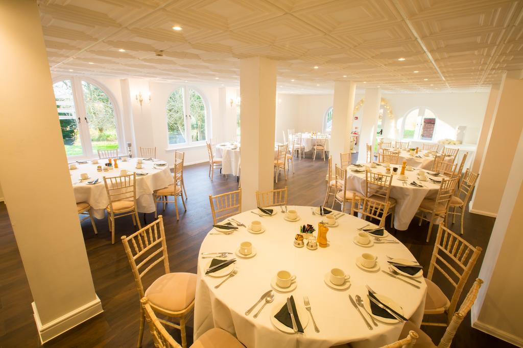Gray Manor Hotel