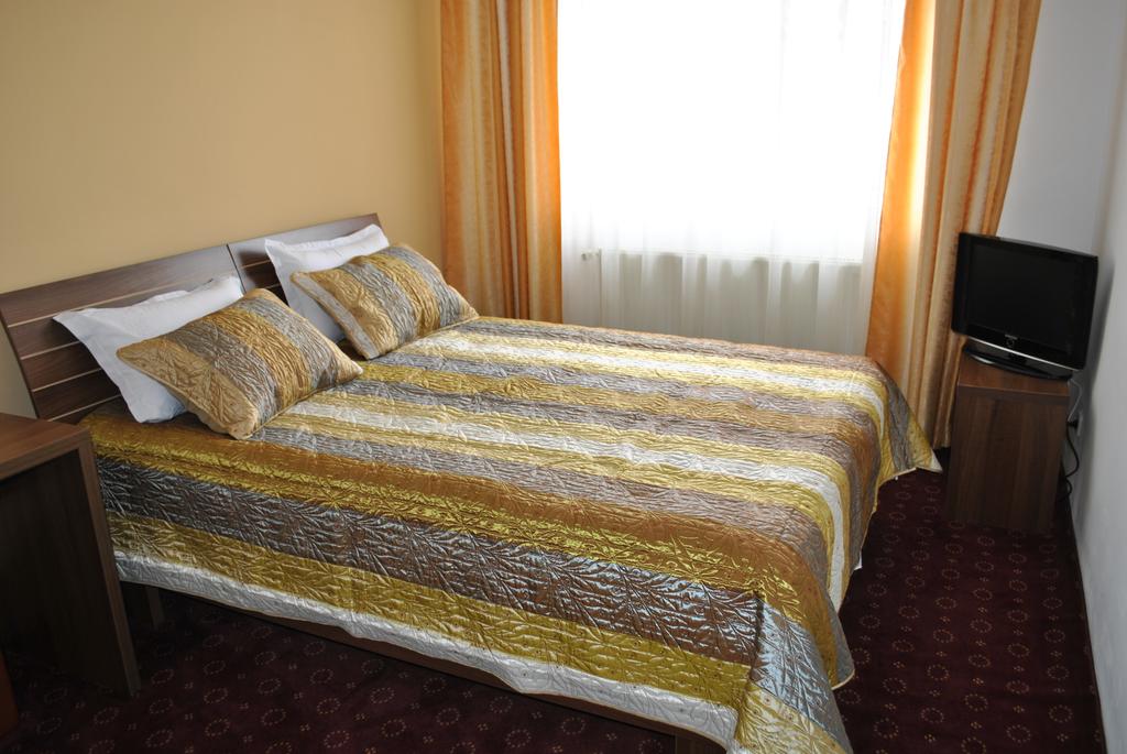 HOTEL GLOBAL