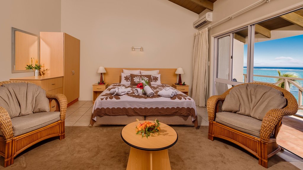 Moana Sands Beachfront Villas