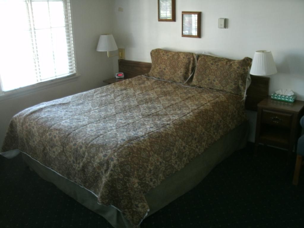 Robinhood Resort