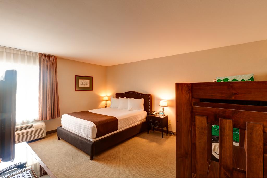 Boothill Inn And Suites