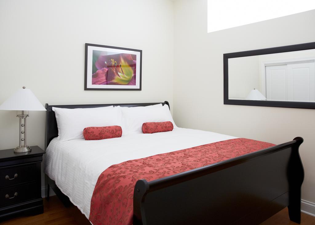 The Guesthouse Hotel