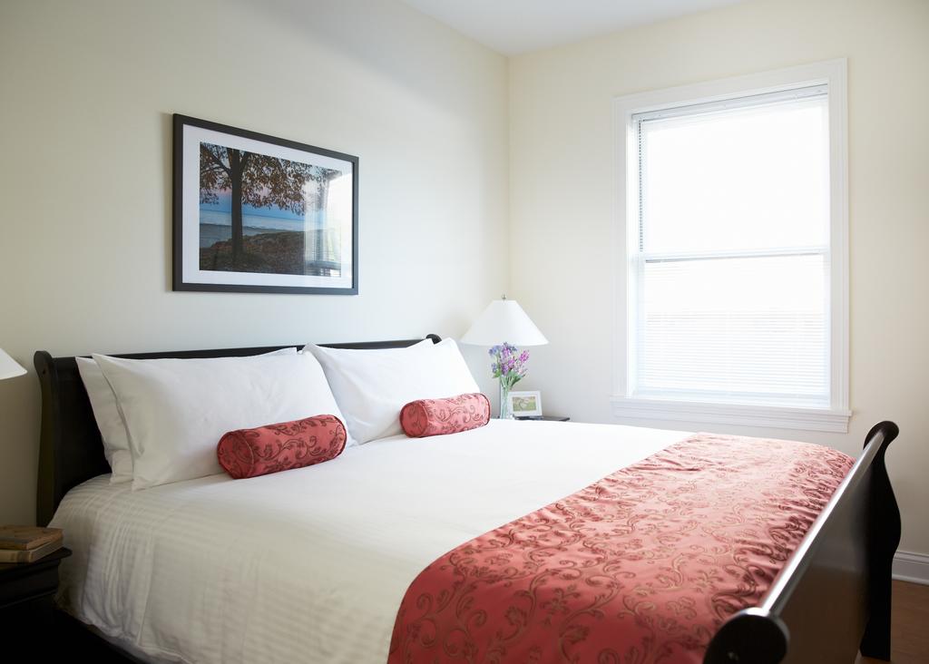 The Guesthouse Hotel