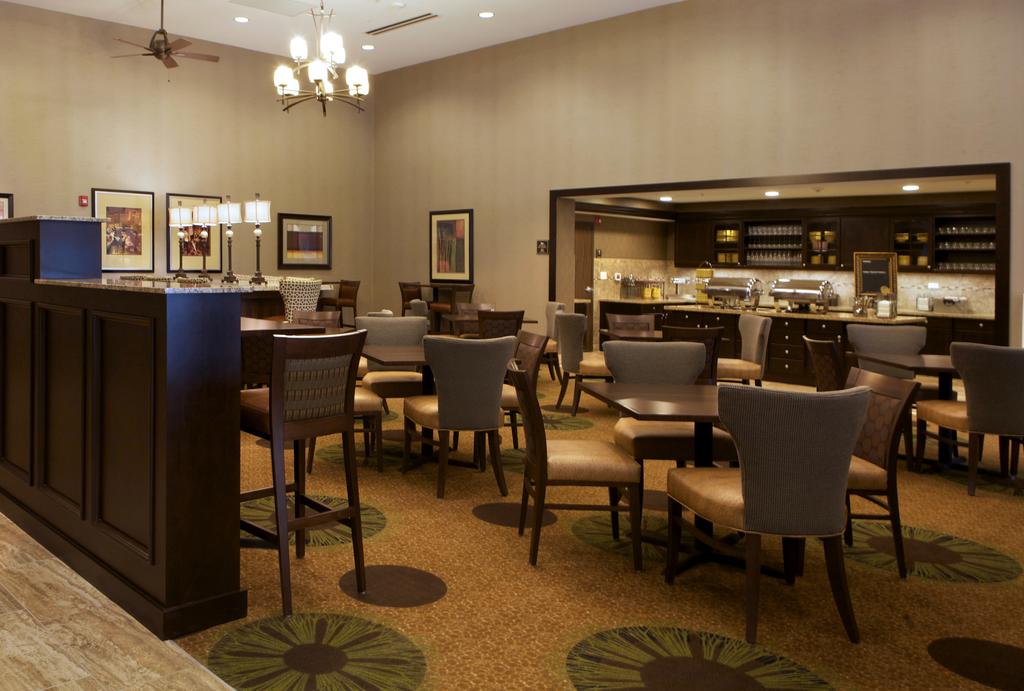Homewood Suites by Hilton Coralville - Iowa River Landing