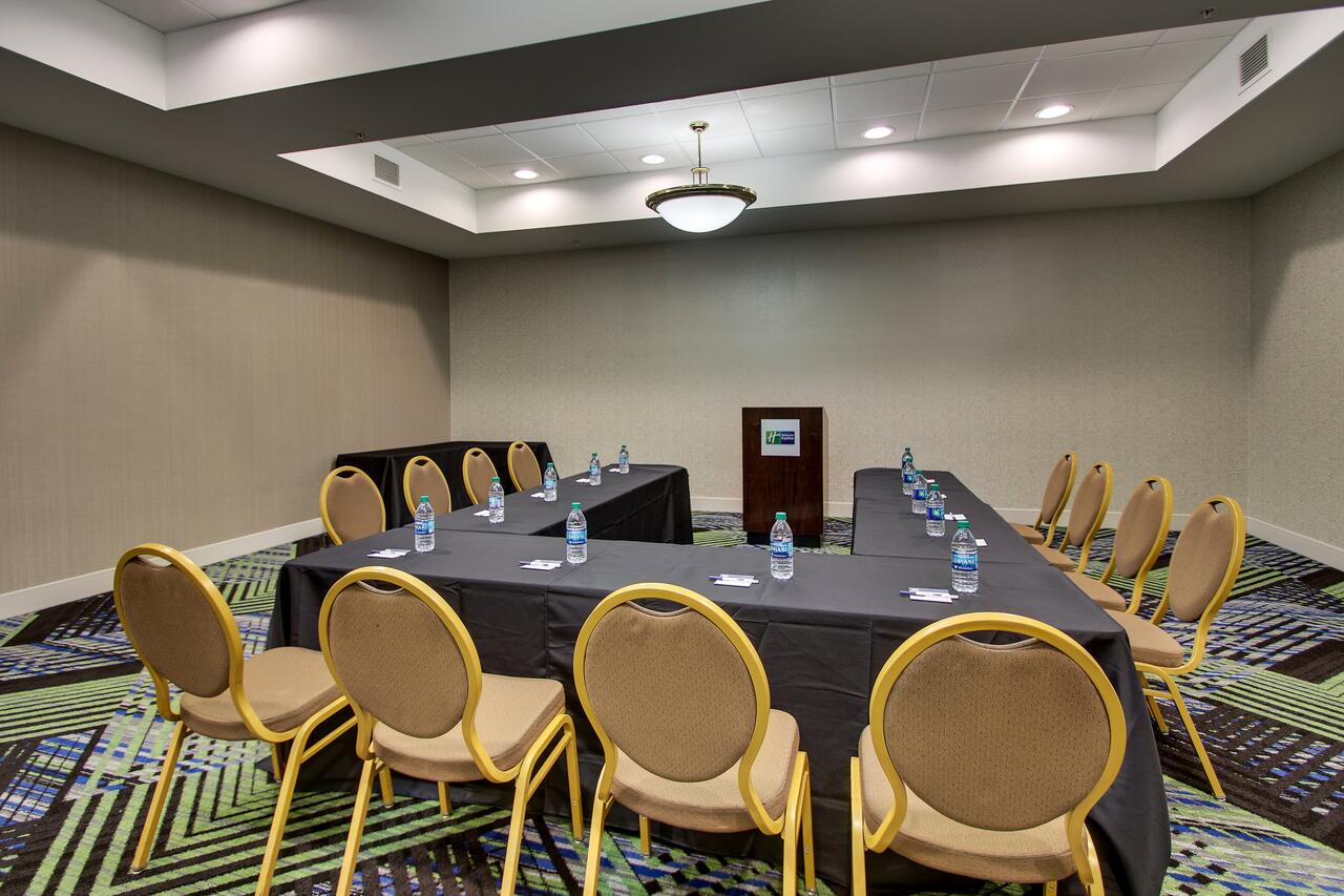 Holiday Inn Express Lexington North-Georgetown