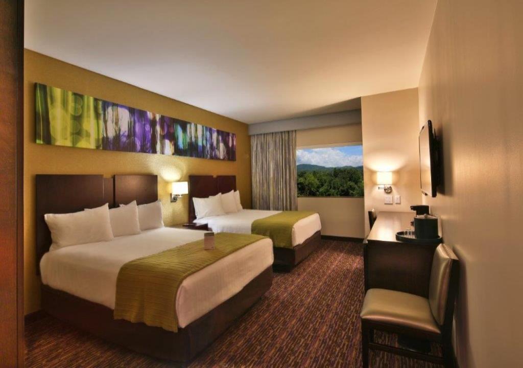 Harrah's Cherokee Valley River Casino & Hotel