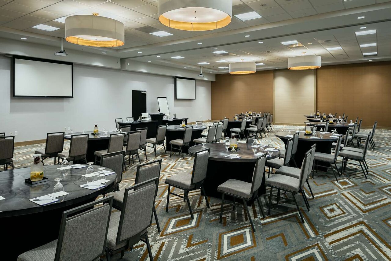 Hilton Garden Inn Redmond Town Center