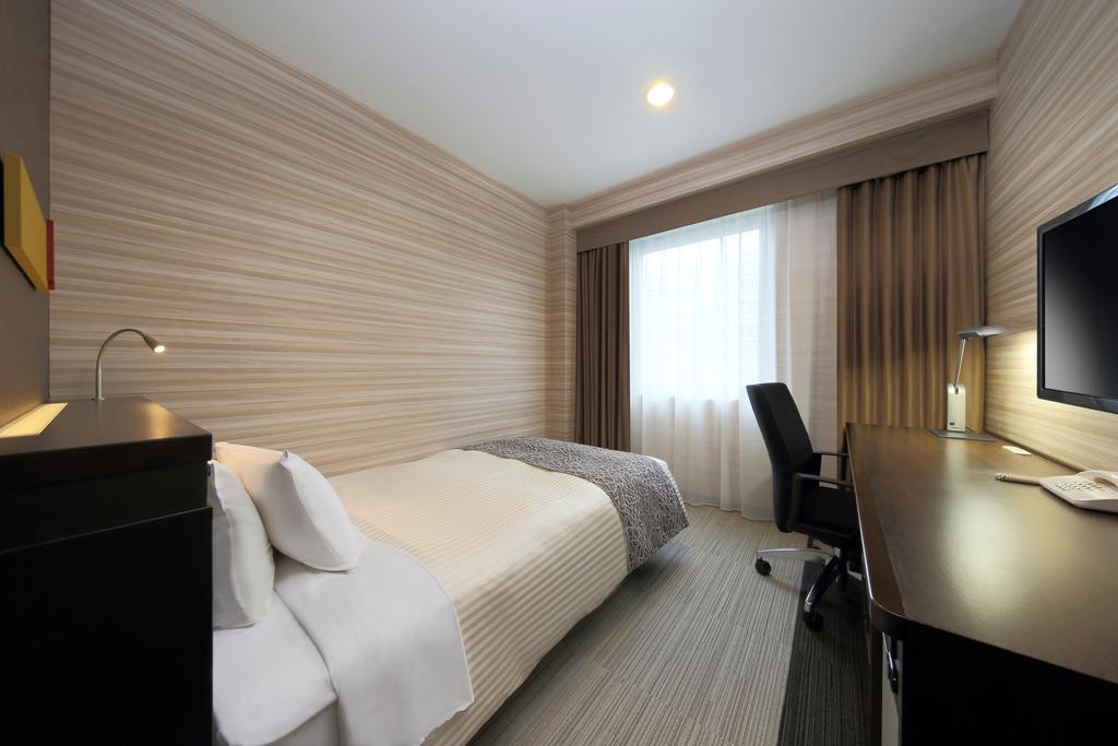 JR-East Hotel Mets Fukushima