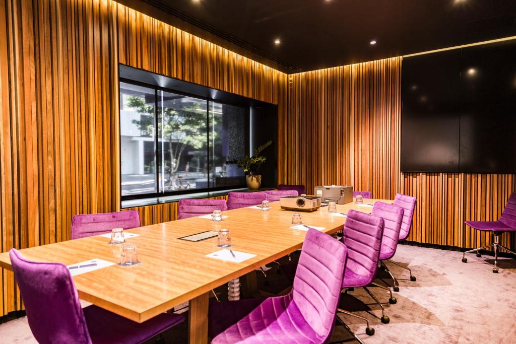 The Sebel Melbourne Docklands Hotel