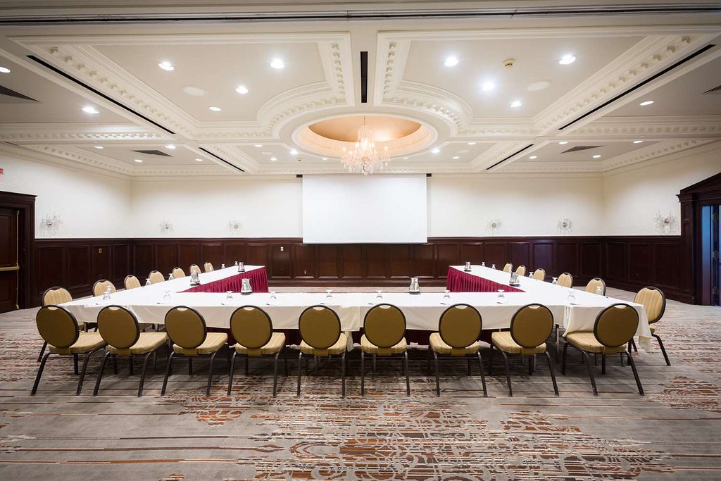Radisson Cincinnati Riverfront