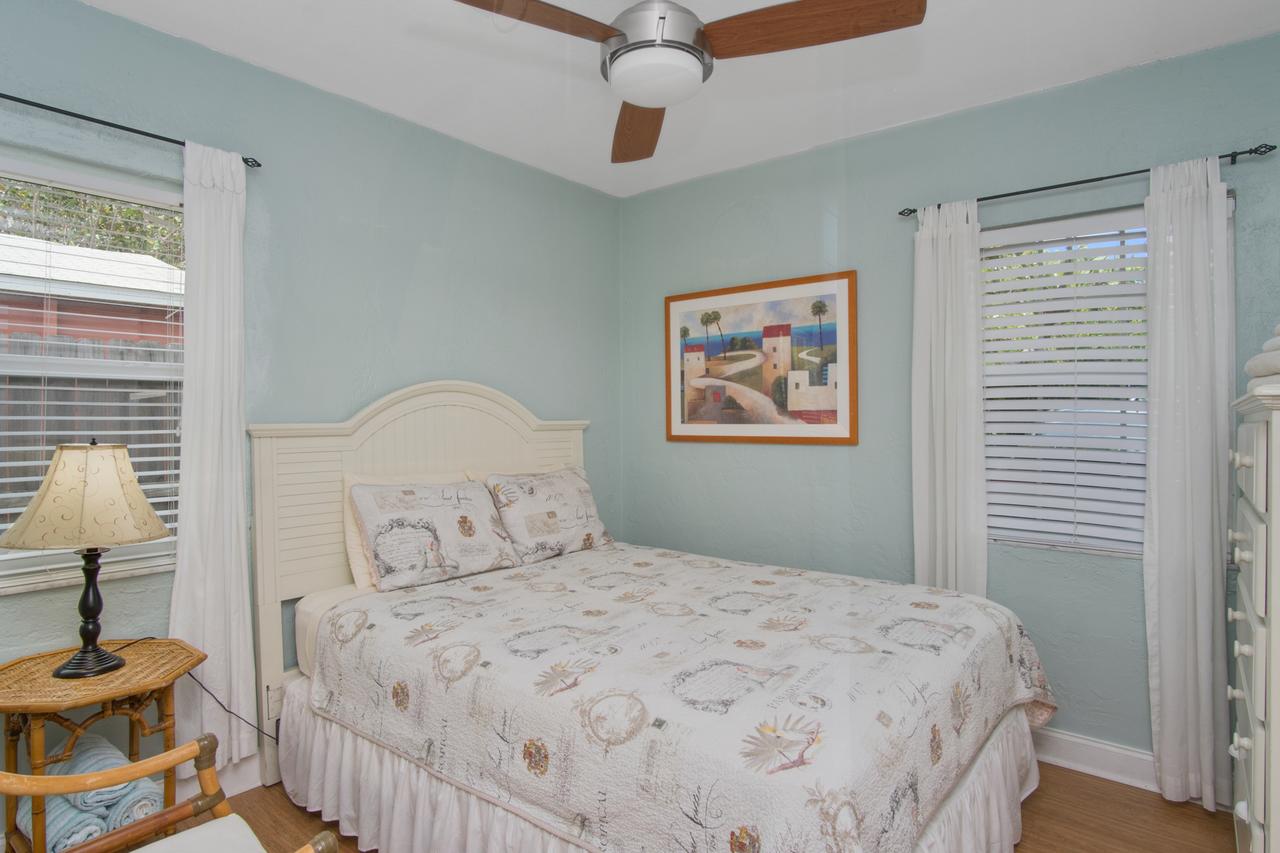 Beach Place Guesthouses