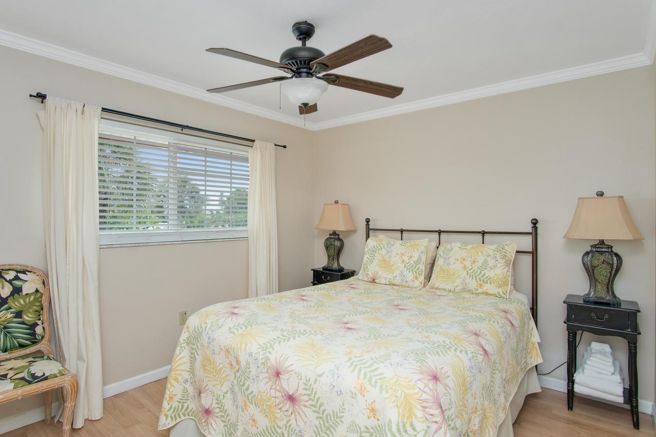 Beach Place Guesthouses
