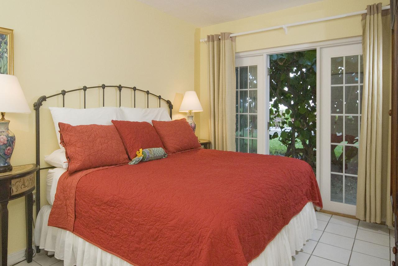 Beach Place Guesthouses