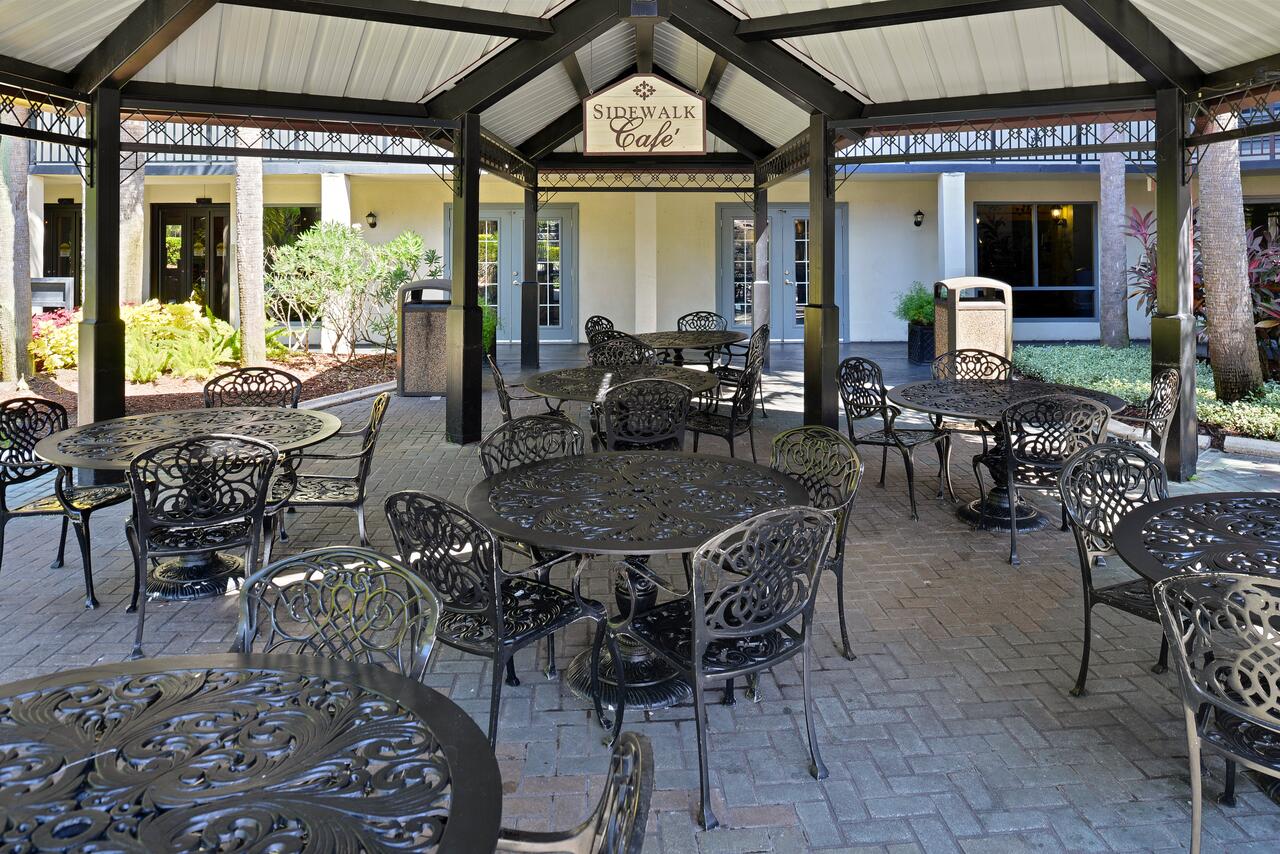 Staybridge Suites Orlando Royale Parc Suites