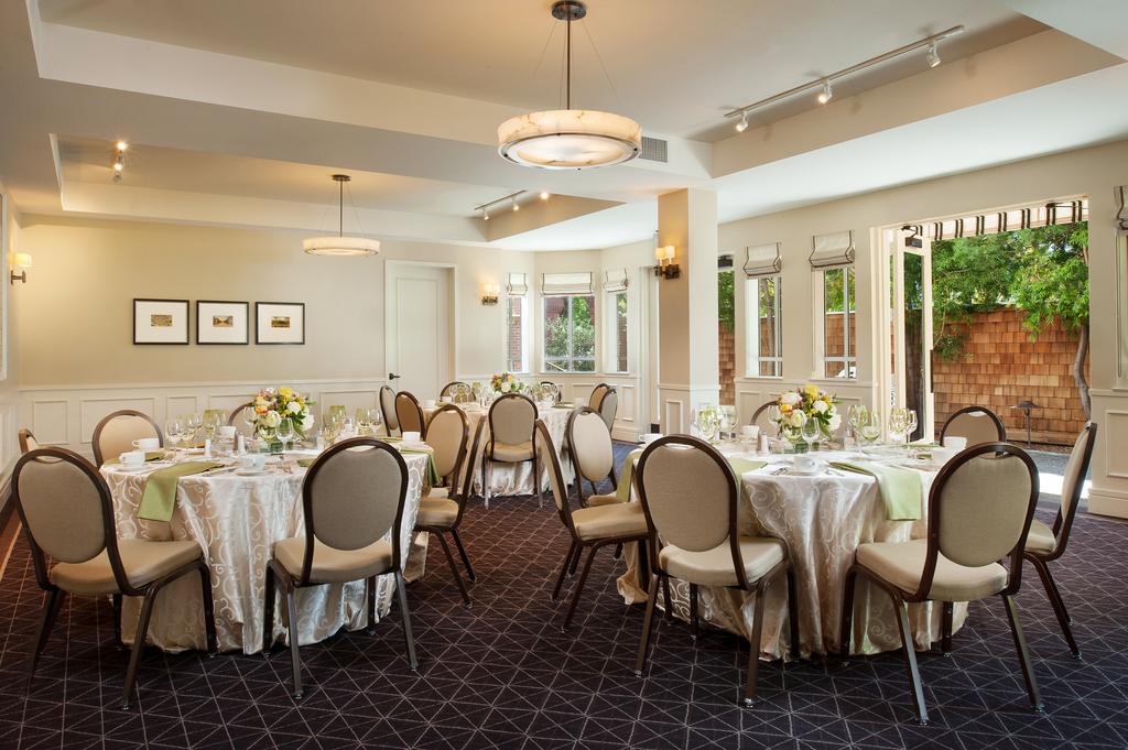 Stanford Park Hotel