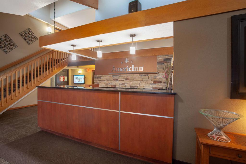AmericInn by Wyndham Albert Lea