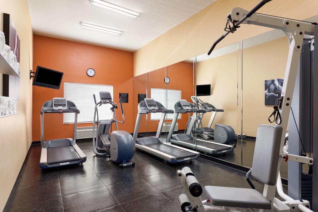 Country Inn & Suites by Radisson, Bel Air/Aberdeen, MD
