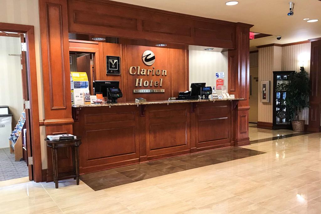 Clarion Hotel & Conference Center