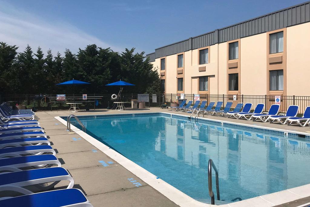Clarion Hotel & Conference Center