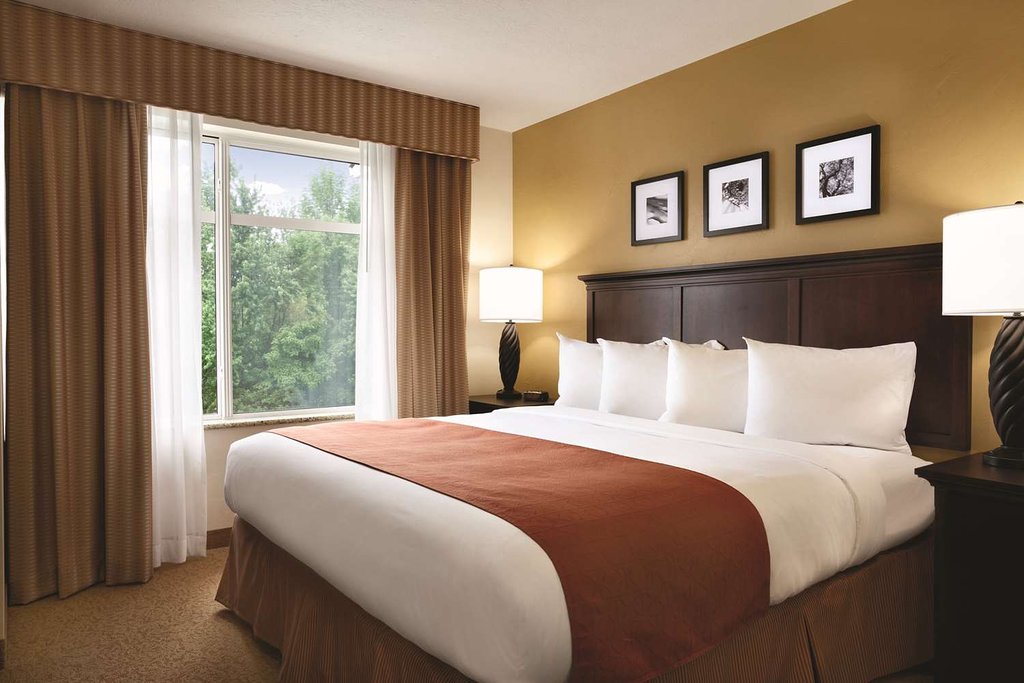 Country Inn & Suites by Radisson, Lake George (Queensbury), NY