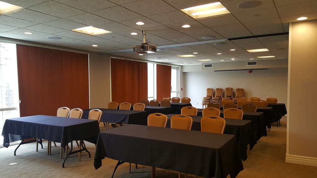 Country Inn & Suites by Radisson, San Bernardino (Redlands), CA