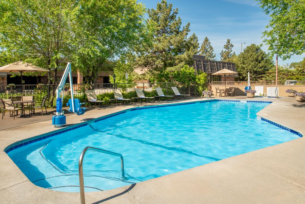 DoubleTree by Hilton Hotel Missoula - Edgewater