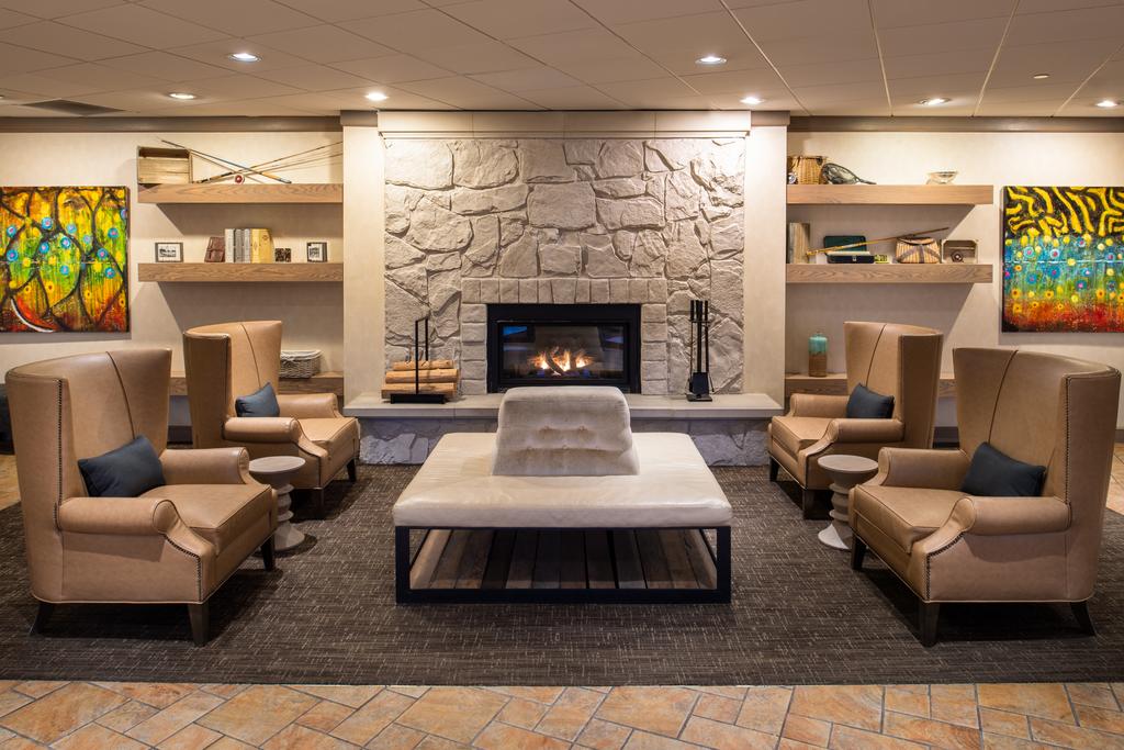 DoubleTree by Hilton Hotel Missoula - Edgewater