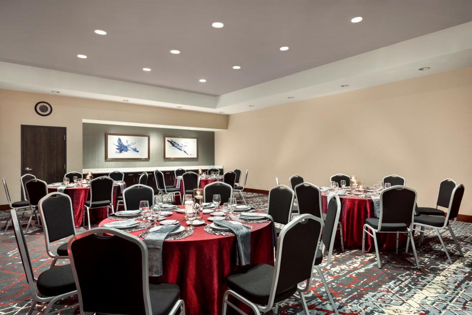 Embassy Suites by Hilton Noblesville Indianapolis Convention Center