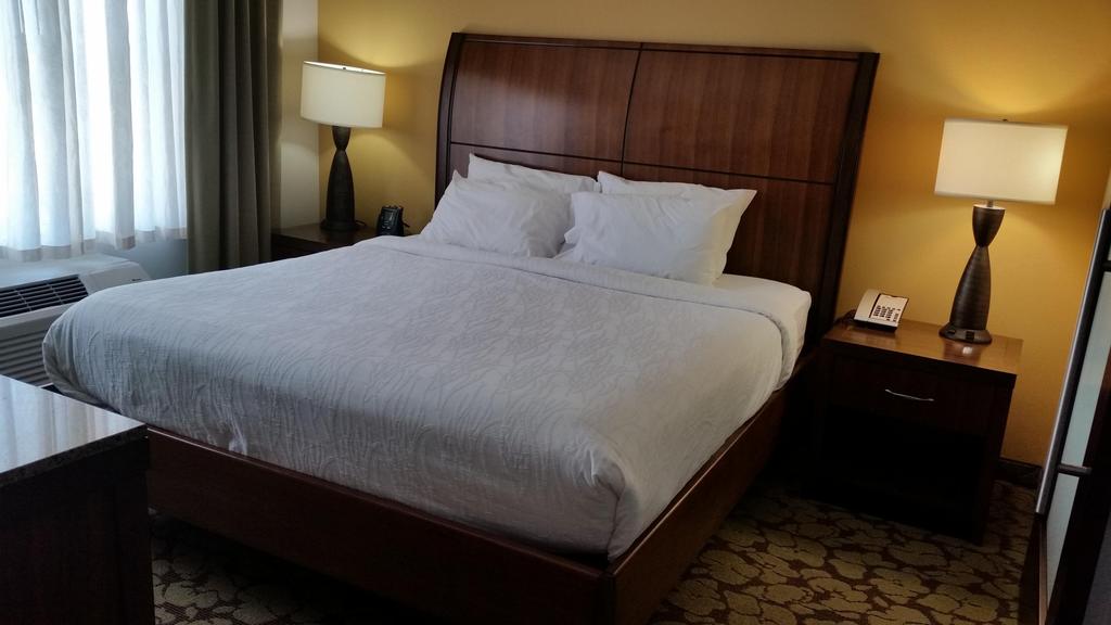 Hilton Garden Inn Olathe KS