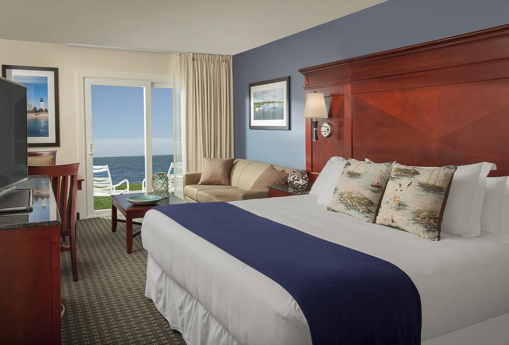 Ocean Mist Beach Hotel & Suites