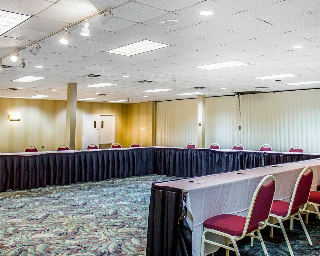 Quality Inn & Suites Conference Center Wilkes Barre