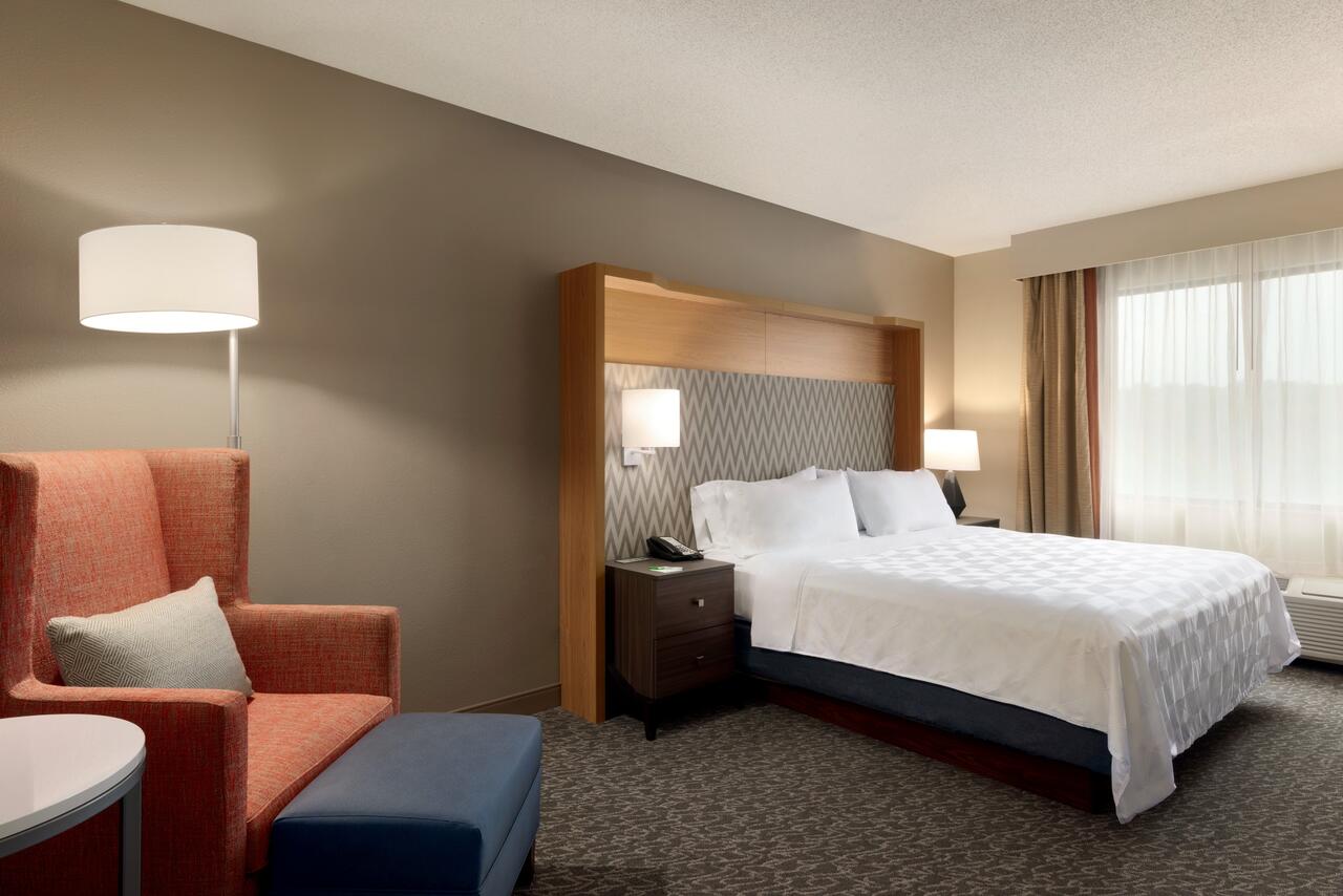 Holiday Inn Hotel & Suites Council Bluffs I-29