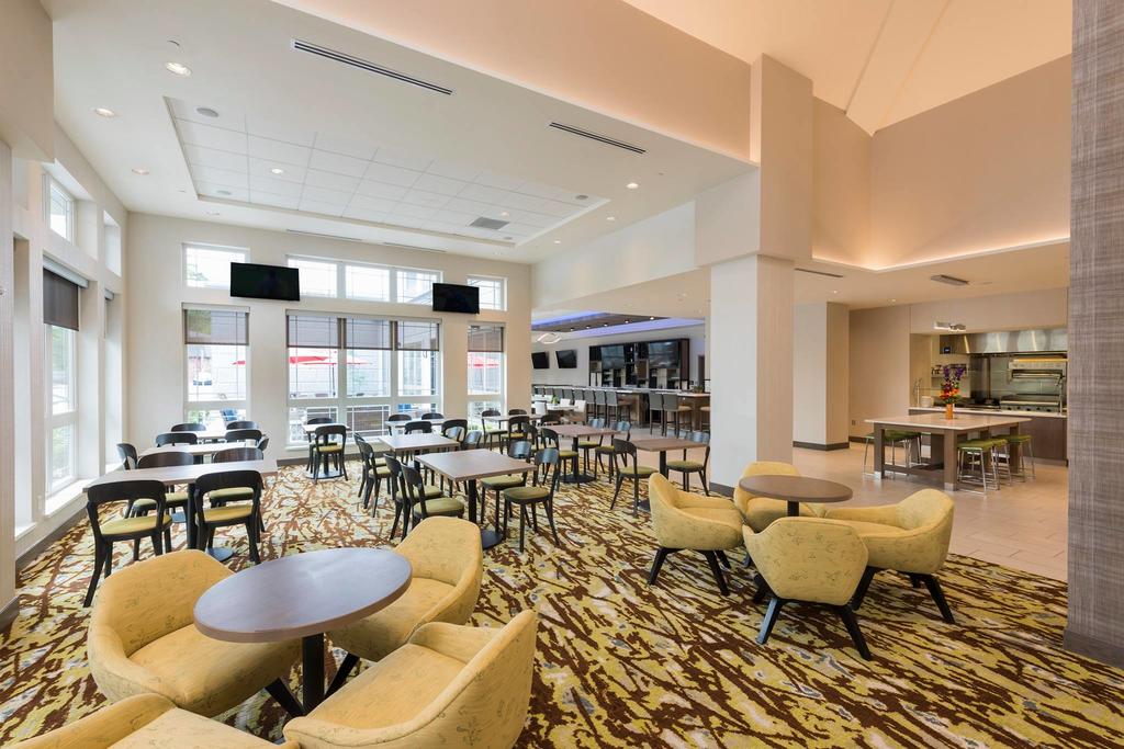 Hilton Garden Inn Grand Rapids Airport
