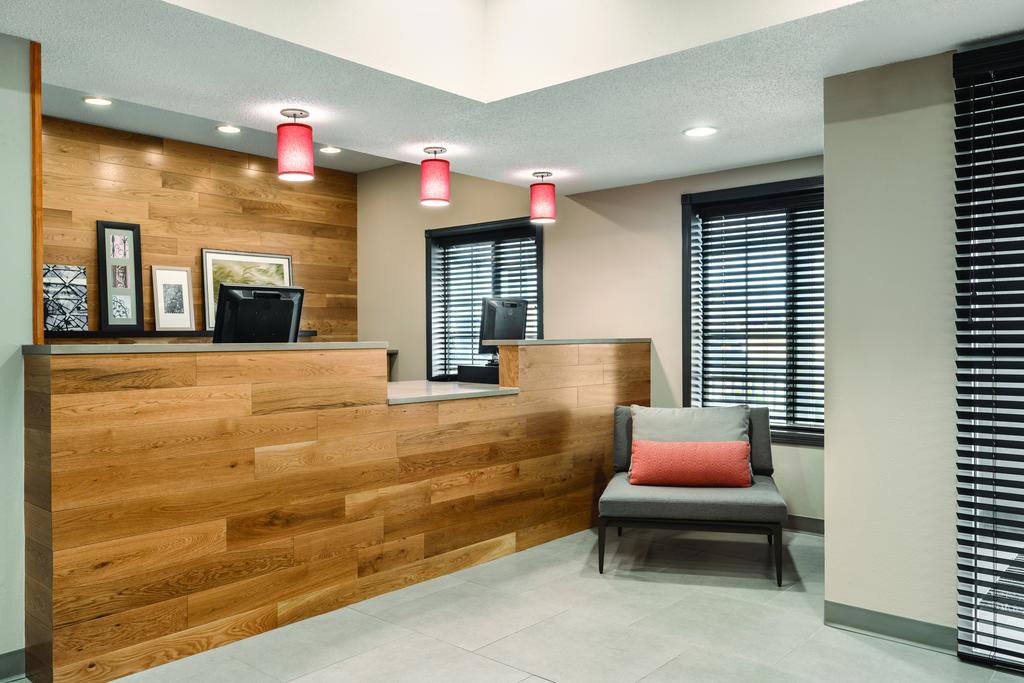 Country Inn & Suites by Radisson, Big Flats (Elmira), NY
